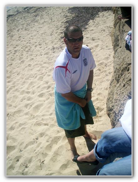 Stuart Karen & SJ at Freo Markets Feb 11th 2007 (3)